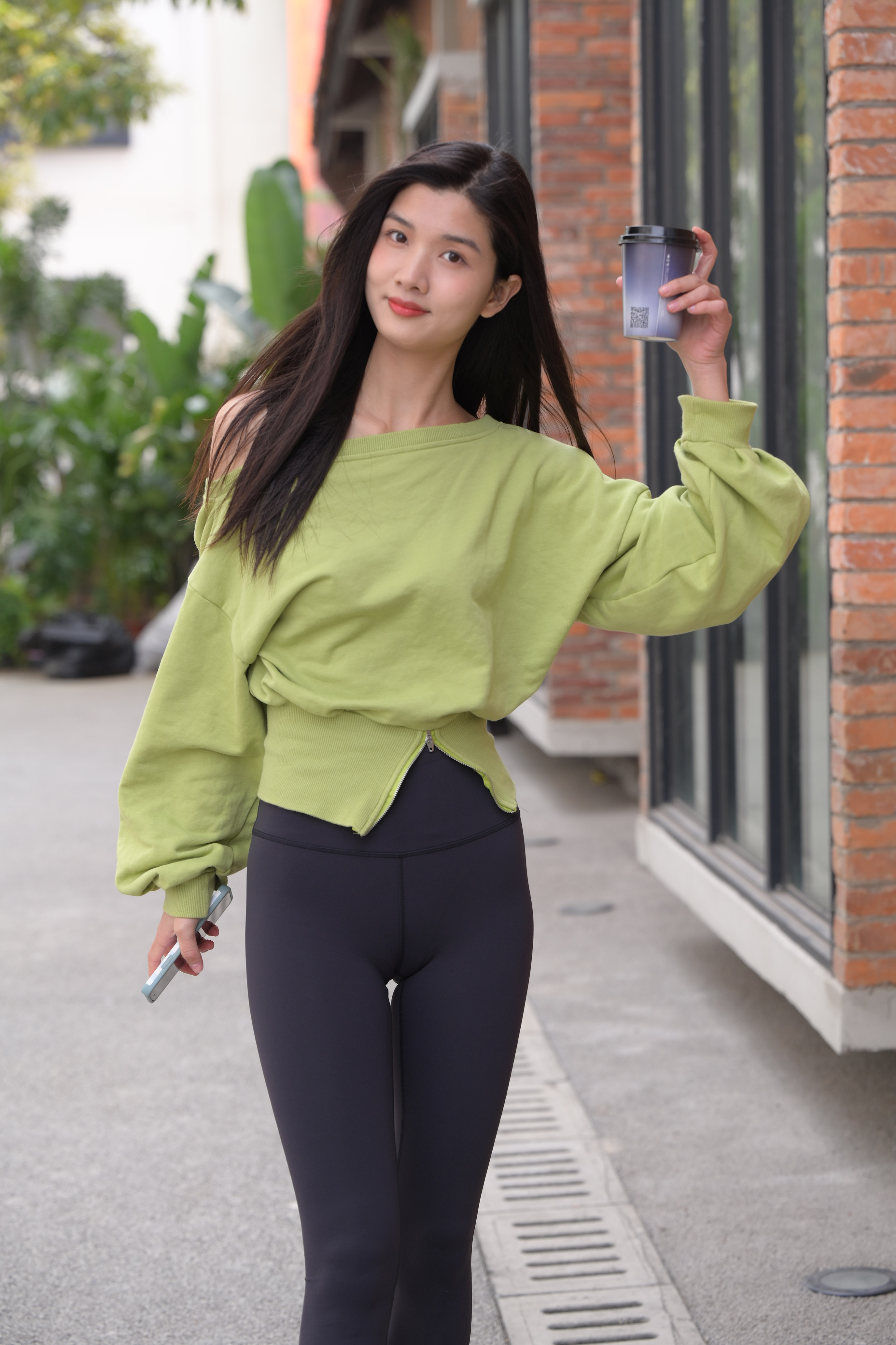 0100.jpg