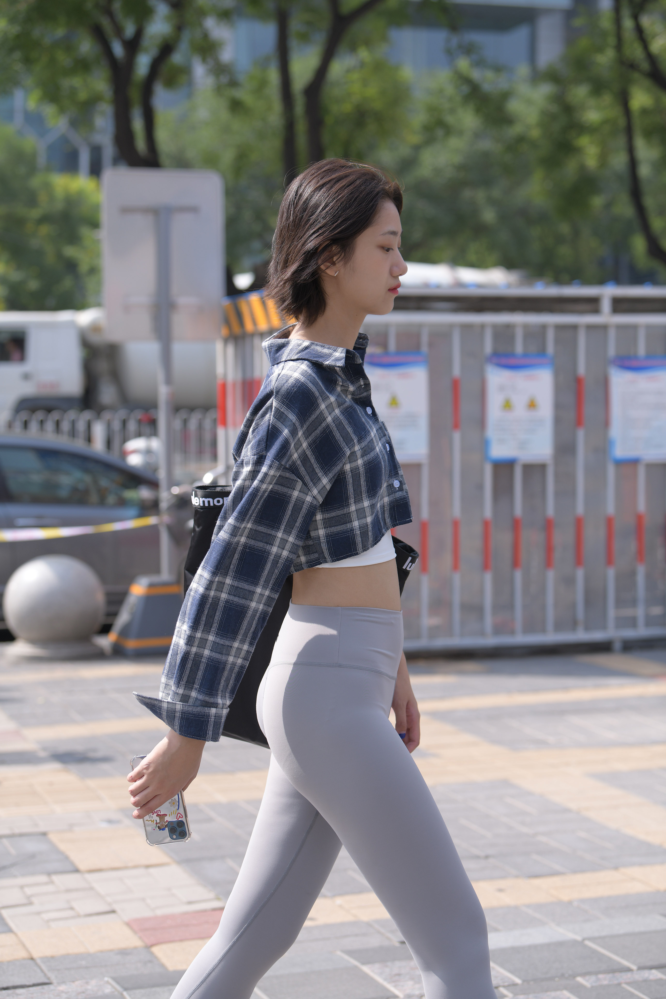 0011.jpg