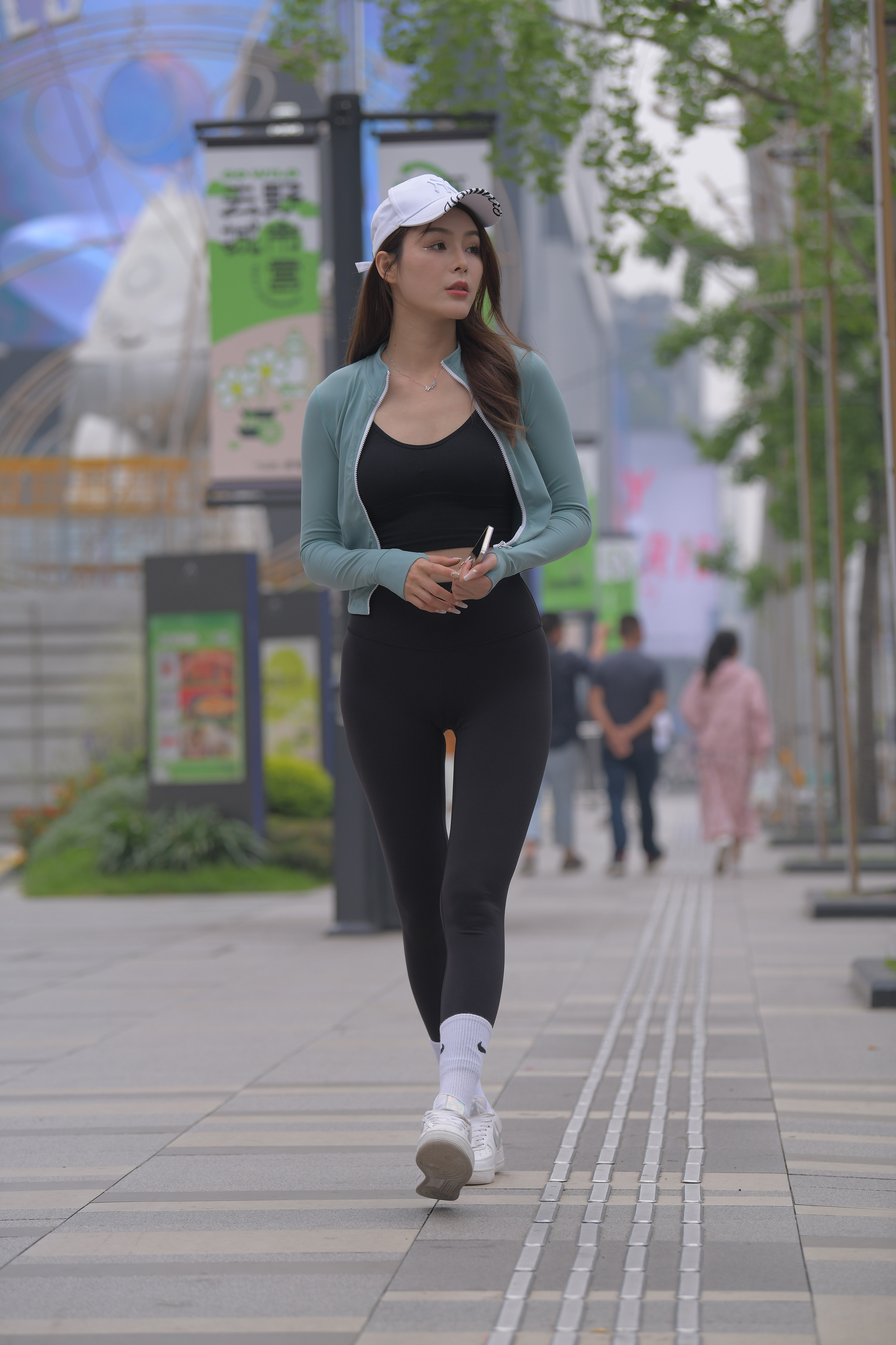 0002.jpg