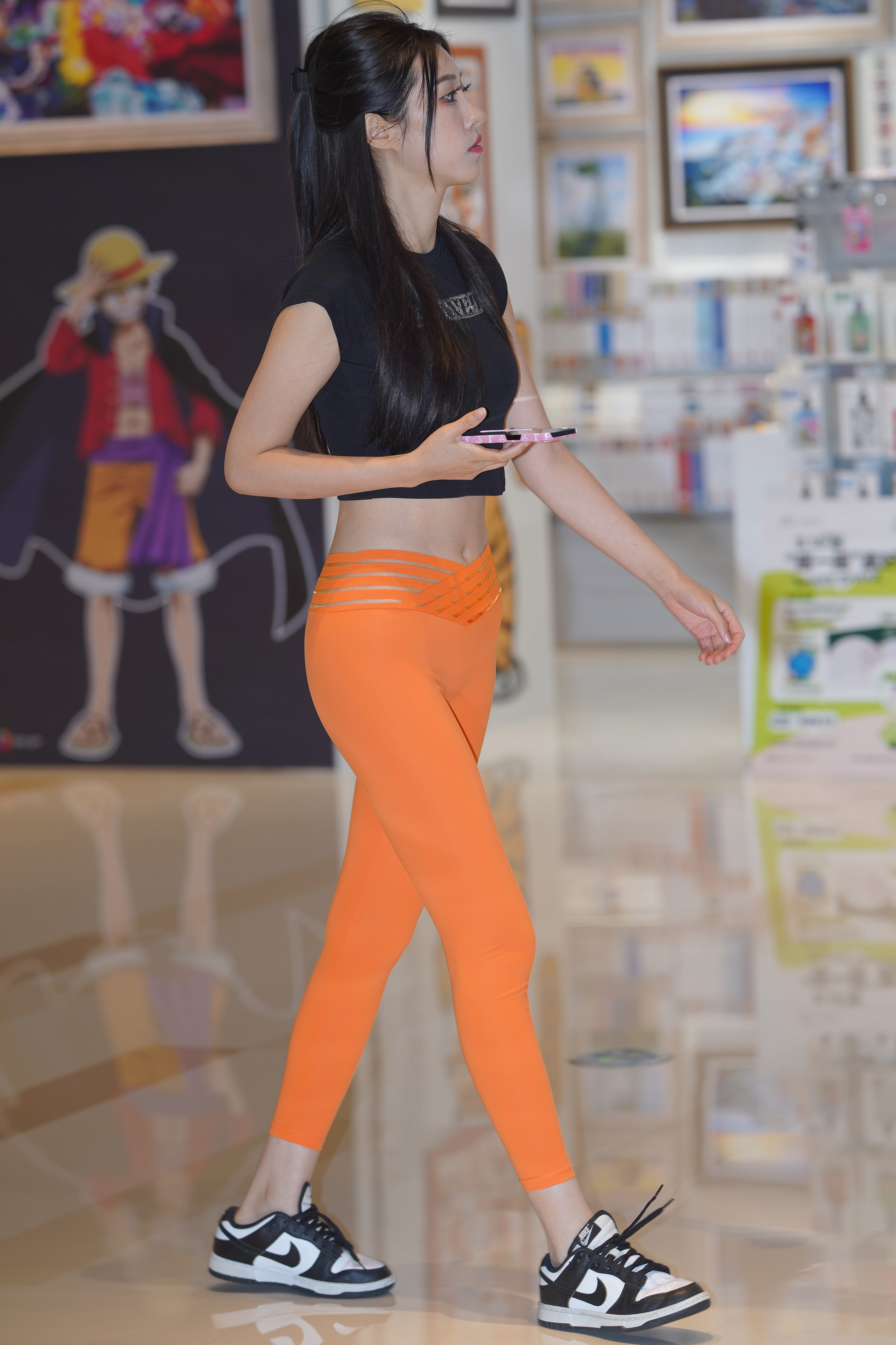 0100.jpg